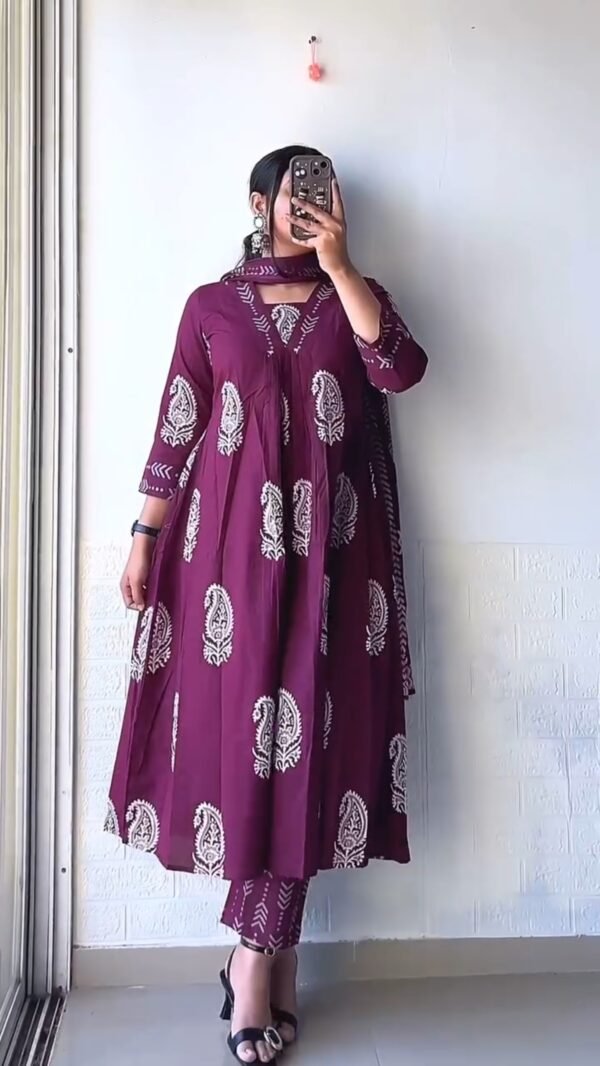 Monika Gwon 3 Piece Set