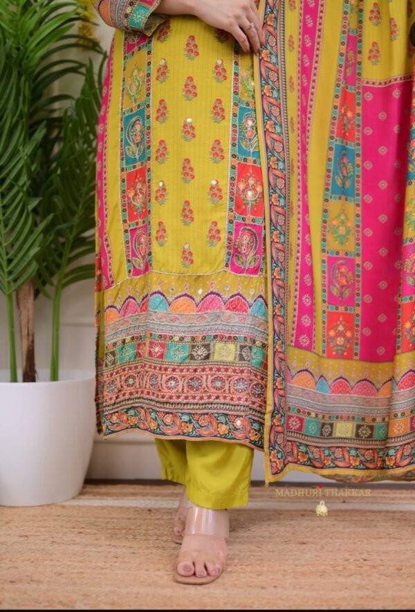 ,Barish Digital printed 3 Piece - Image 4